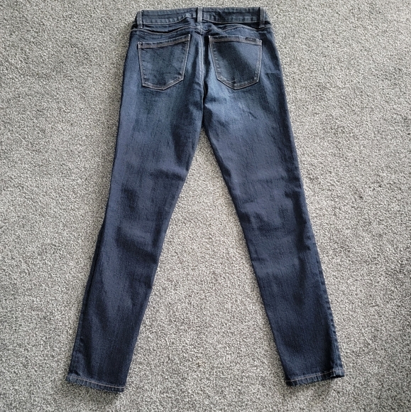 EUC! WHBM Skimmer Jeans - 2/26 - Picture 6 of 8